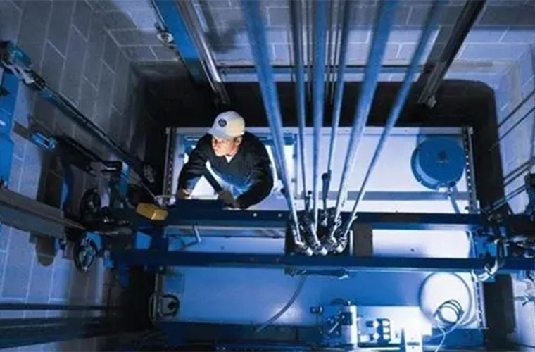 高德智造：电梯安全的“温度之眼”，如何精准排查部件热异常？